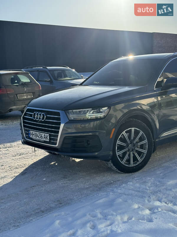 Позашляховик / Кросовер Audi Q7 2017 в Хмельницькому фото 4 Позашляховик / Кросовер Audi Q7 2017 в Хмельницькому