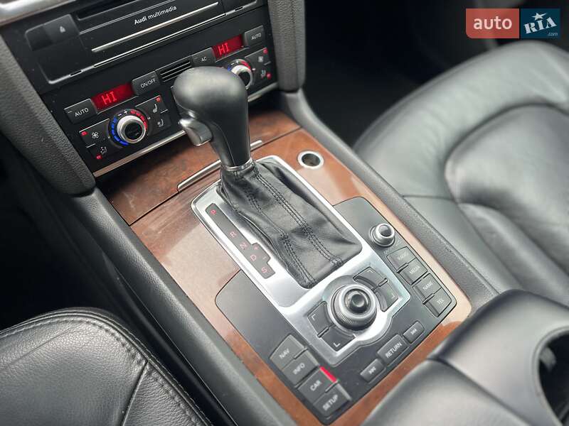 Позашляховик / Кросовер Audi Q7 2010 в Києві фото 31 Позашляховик / Кросовер Audi Q7 2010 в Києві