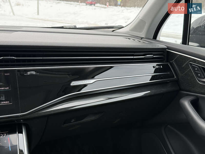 Позашляховик / Кросовер Audi Q7 2019 в Львові фото 30 Позашляховик / Кросовер Audi Q7 2019 в Львові