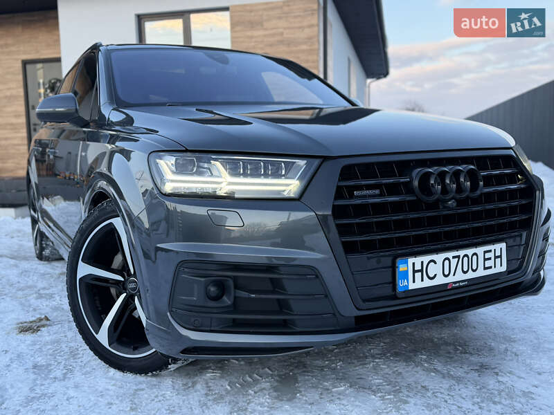 Внедорожник / Кроссовер Audi Q7 2016 в Стрые