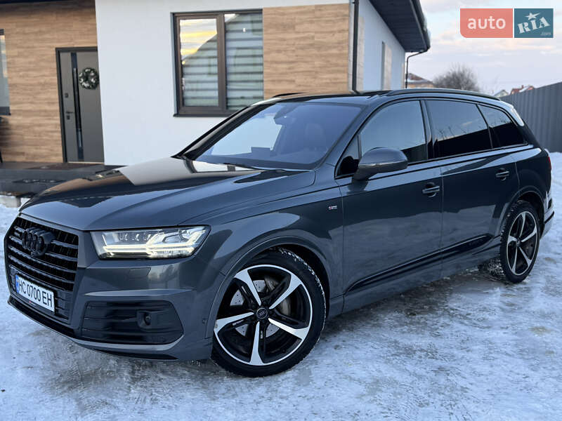 Внедорожник / Кроссовер Audi Q7 2016 в Стрые