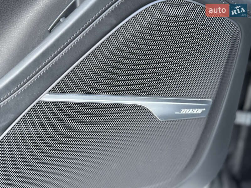 Внедорожник / Кроссовер Audi Q7 2016 в Стрые