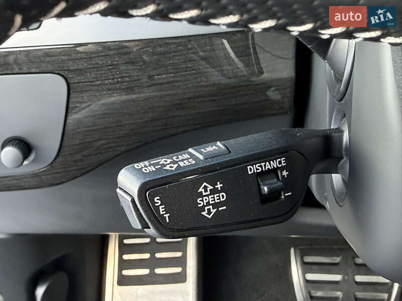 Внедорожник / Кроссовер Audi Q7 2016 в Стрые