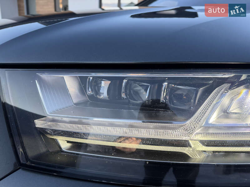 Внедорожник / Кроссовер Audi Q7 2016 в Стрые