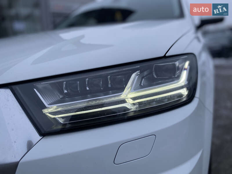 Внедорожник / Кроссовер Audi Q7 2015 в Черновцах фото 8 Внедорожник / Кроссовер Audi Q7 2015 в Черновцах