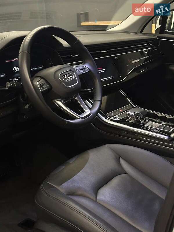 Позашляховик / Кросовер Audi Q7 2022 в Одесі