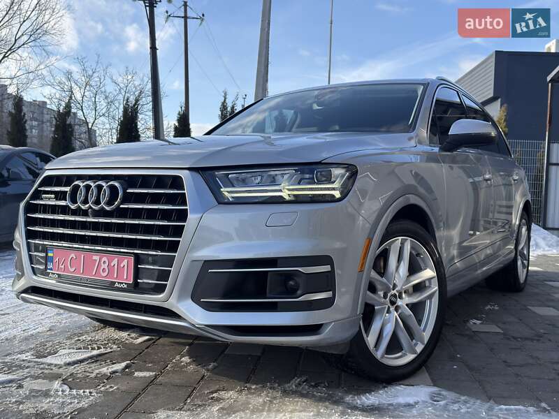 Внедорожник / Кроссовер Audi Q7 2016 в Дрогобыче
