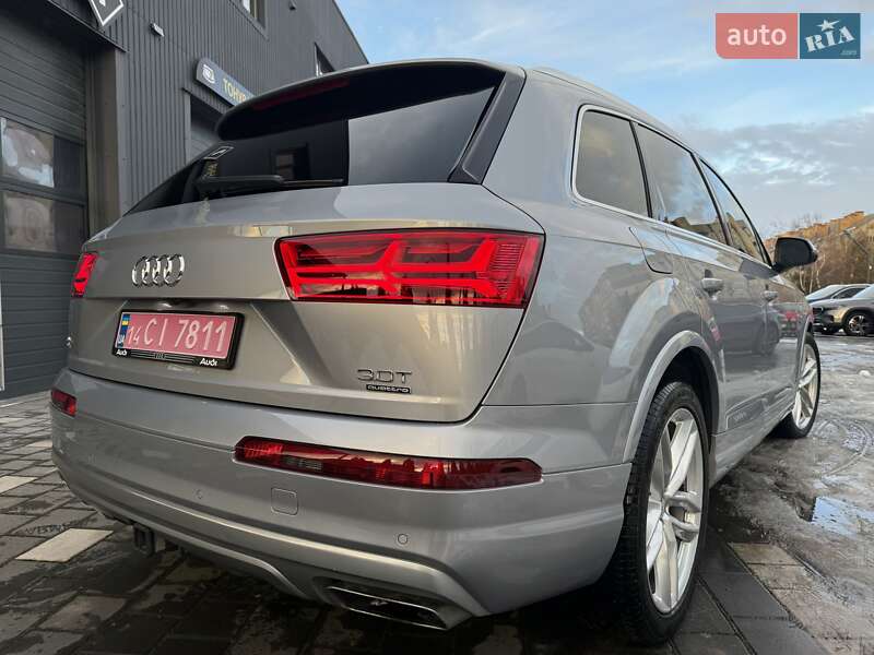 Внедорожник / Кроссовер Audi Q7 2016 в Дрогобыче
