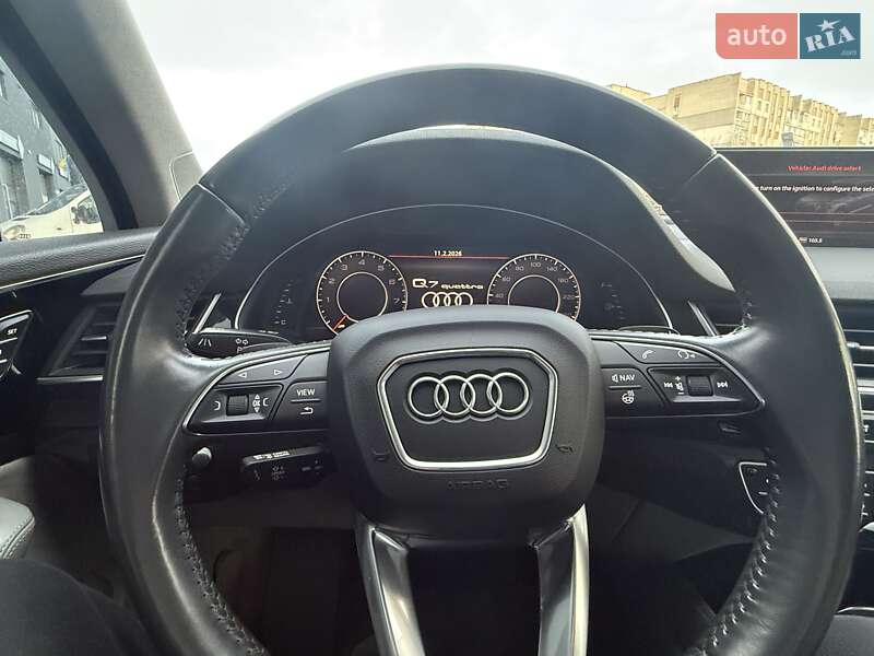 Внедорожник / Кроссовер Audi Q7 2016 в Дрогобыче