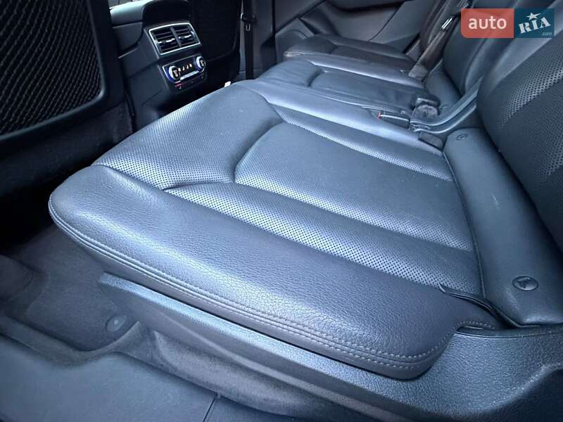 Внедорожник / Кроссовер Audi Q7 2017 в Ровно