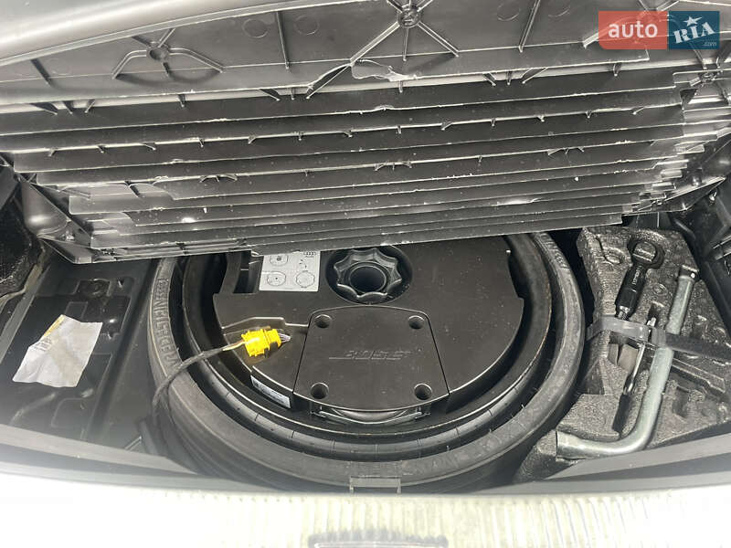 Внедорожник / Кроссовер Audi Q7 2015 в Ровно