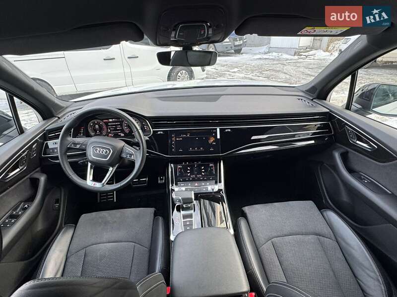 Внедорожник / Кроссовер Audi Q7 2023 в Харькове