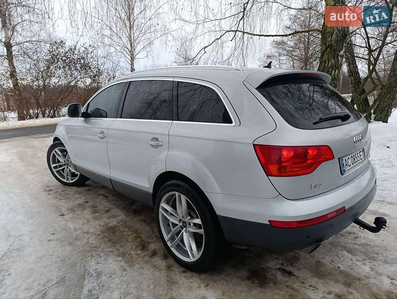 Позашляховик / Кросовер Audi Q7 2006 в Ковелі