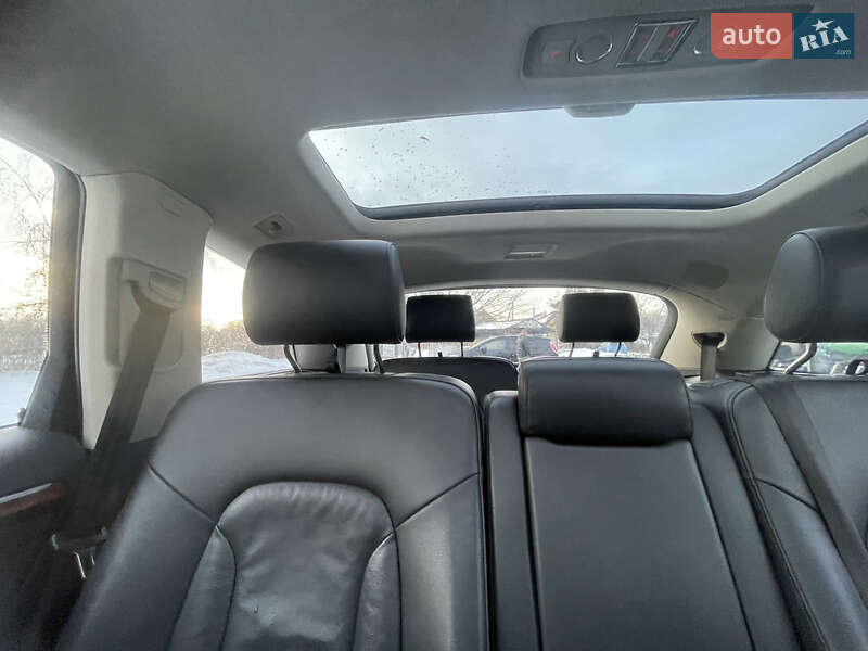 Позашляховик / Кросовер Audi Q7 2011 в Рівному