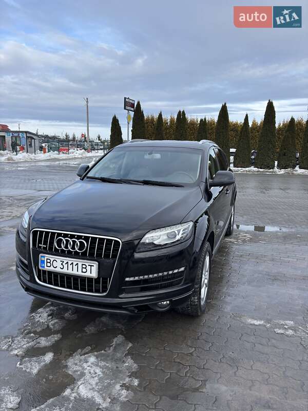 Позашляховик / Кросовер Audi Q7 2015 в Львові