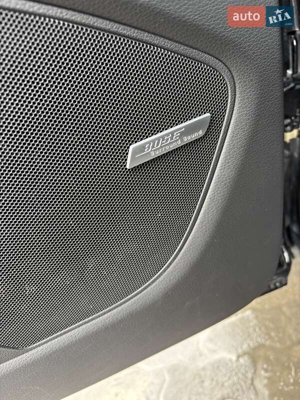 Позашляховик / Кросовер Audi Q7 2015 в Львові