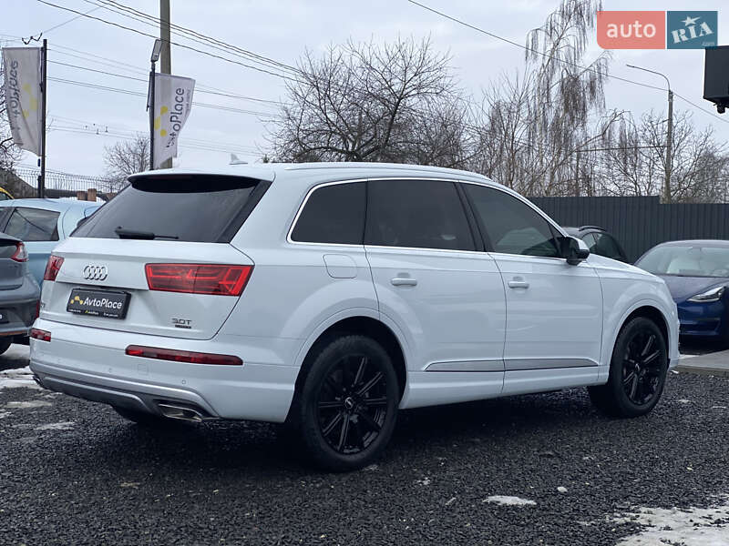 Внедорожник / Кроссовер Audi Q7 2016 в Луцке