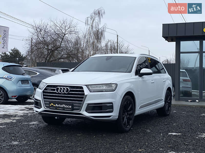 Внедорожник / Кроссовер Audi Q7 2016 в Луцке