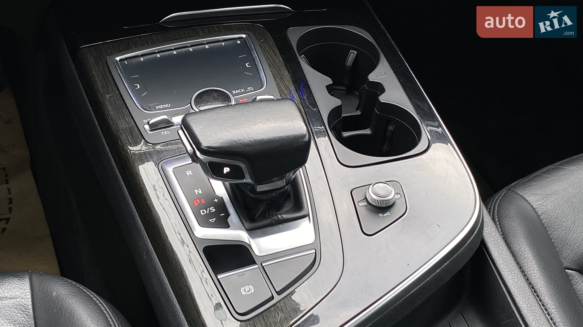 2016 Audi Q7 - мініатюра 16