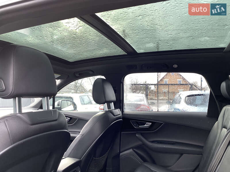 Внедорожник / Кроссовер Audi Q7 2016 в Луцке