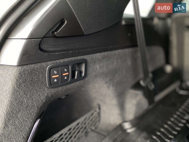 Внедорожник / Кроссовер Audi Q7 2016 в Луцке