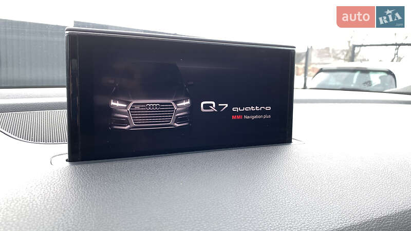 Внедорожник / Кроссовер Audi Q7 2016 в Луцке