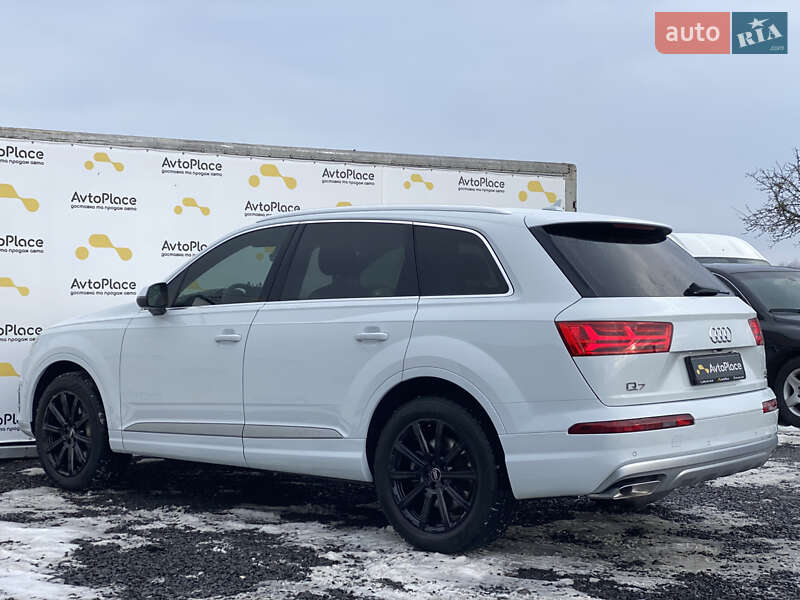 Внедорожник / Кроссовер Audi Q7 2016 в Луцке