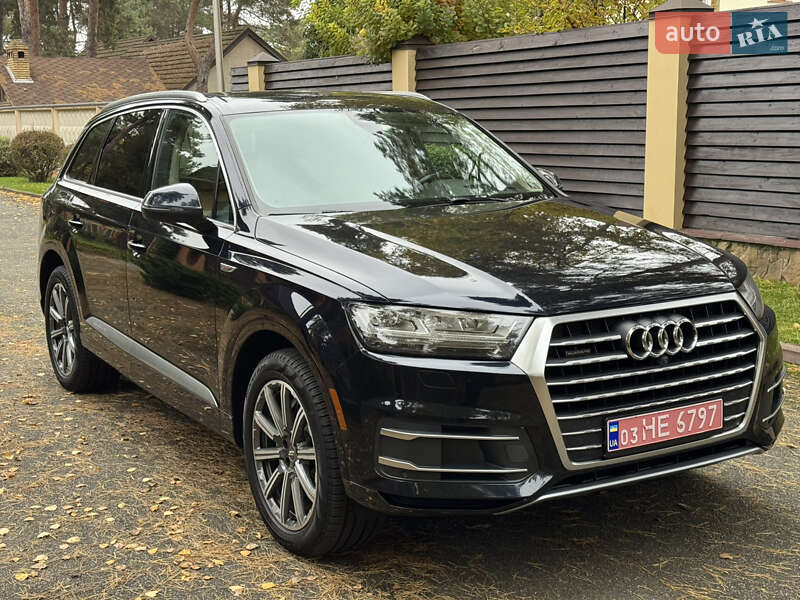 Позашляховик / Кросовер Audi Q7 2017 в Києві фото 14 Позашляховик / Кросовер Audi Q7 2017 в Києві