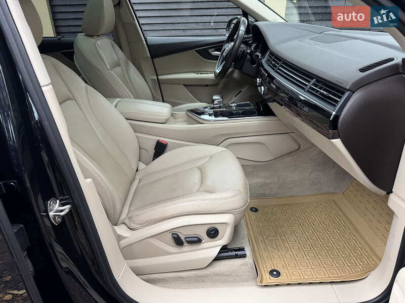 Позашляховик / Кросовер Audi Q7 2017 в Києві фото 36 Позашляховик / Кросовер Audi Q7 2017 в Києві