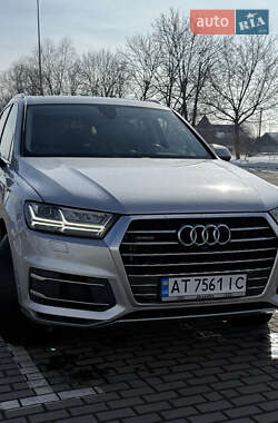 Позашляховик / Кросовер Audi Q7 2017 в Коломиї