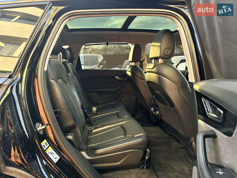 Внедорожник / Кроссовер Audi Q7 2017 в Львове фото 25 Внедорожник / Кроссовер Audi Q7 2017 в Львове