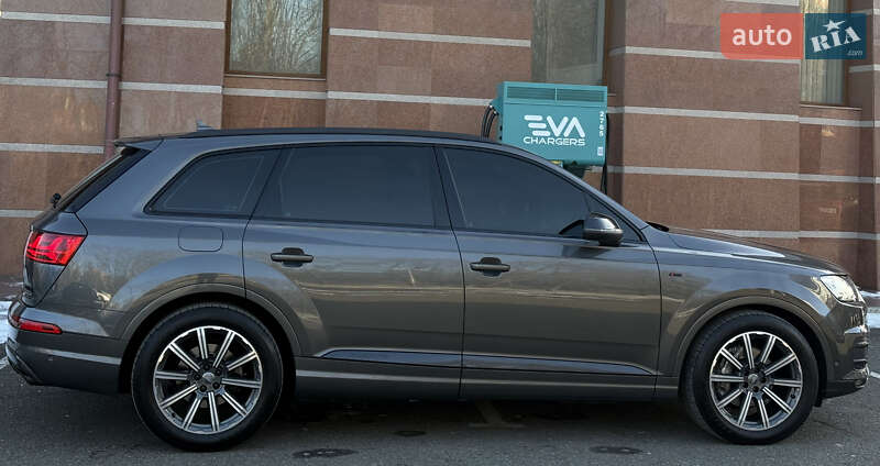 Внедорожник / Кроссовер Audi Q7 2019 в Одессе фото 19 Внедорожник / Кроссовер Audi Q7 2019 в Одессе