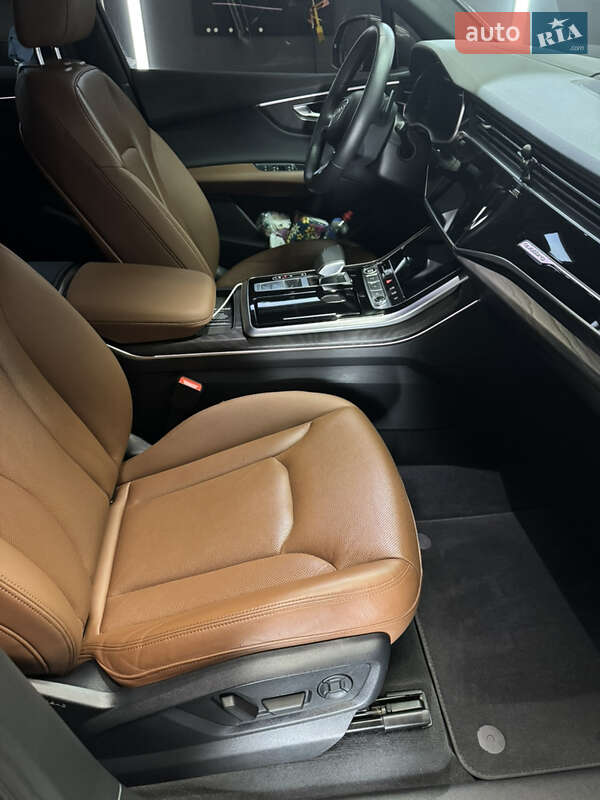 Внедорожник / Кроссовер Audi Q7 2020 в Львове