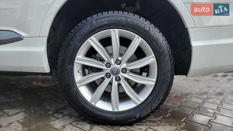 Позашляховик / Кросовер Audi Q7 2018 в Хмельницькому