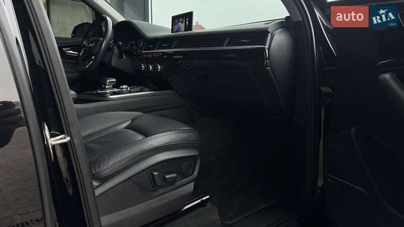 Внедорожник / Кроссовер Audi Q7 2017 в Ивано-Франковске фото 29 Внедорожник / Кроссовер Audi Q7 2017 в Ивано-Франковске