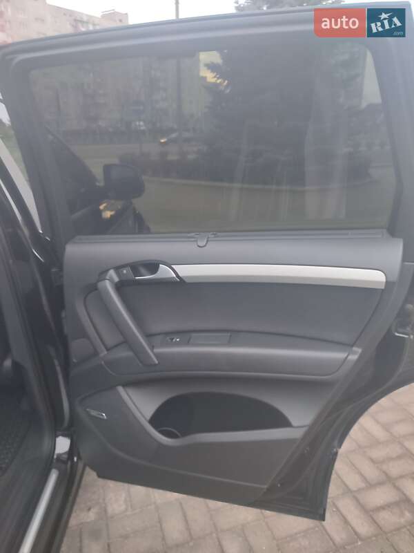 Внедорожник / Кроссовер Audi Q7 2014 в Запорожье