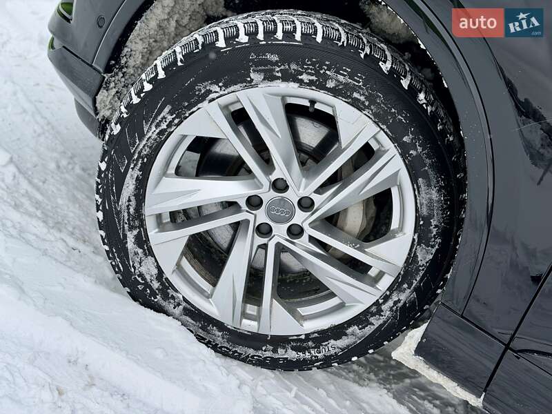 Позашляховик / Кросовер Audi Q7 2019 в Києві фото 77 Позашляховик / Кросовер Audi Q7 2019 в Києві
