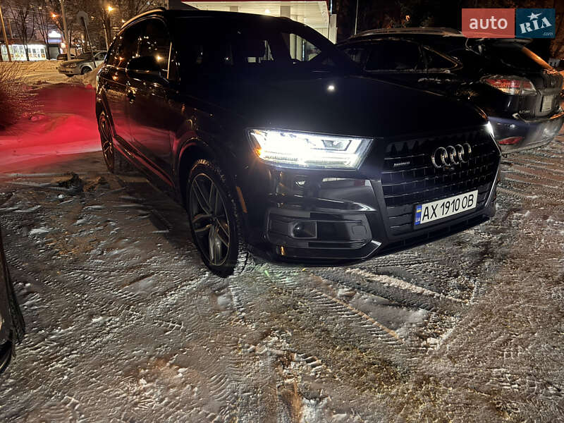 Внедорожник / Кроссовер Audi Q7 2017 в Харькове фото 22 Внедорожник / Кроссовер Audi Q7 2017 в Харькове