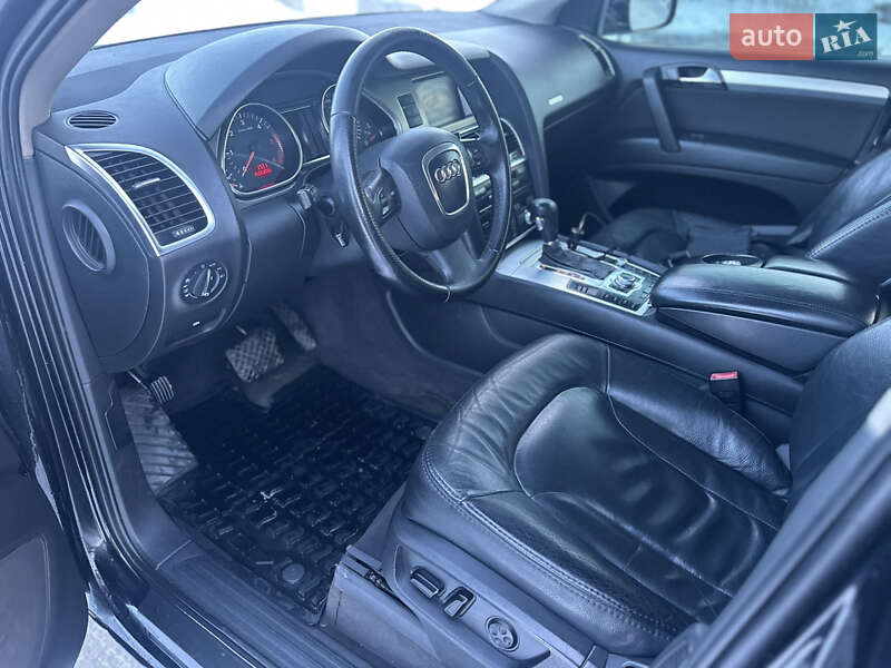 Позашляховик / Кросовер Audi Q7 2007 в Хмельницькому