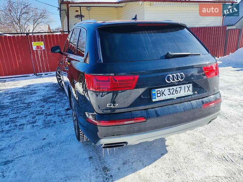 Внедорожник / Кроссовер Audi Q7 2017 в Рокитном фото 7 Внедорожник / Кроссовер Audi Q7 2017 в Рокитном