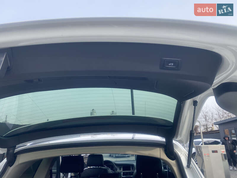 Позашляховик / Кросовер Audi Q7 2015 в Мукачевому