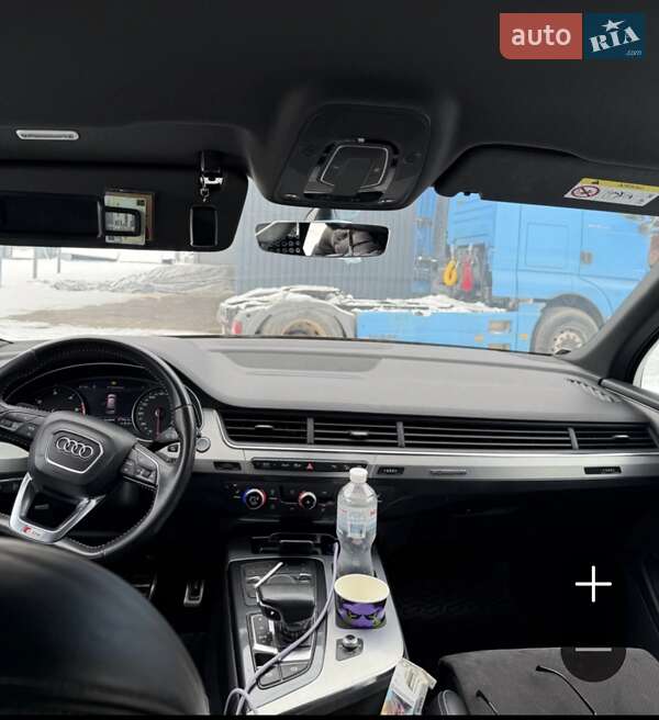 Позашляховик / Кросовер Audi Q7 2018 в Вінниці