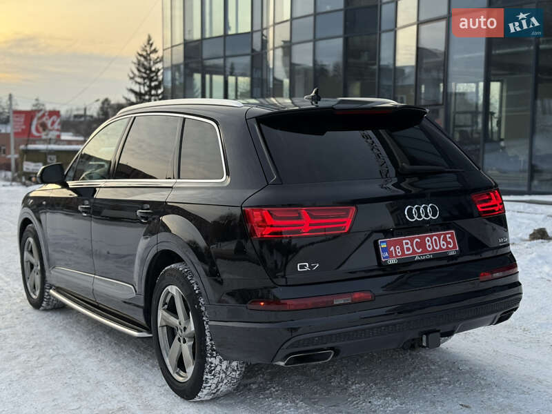 Позашляховик / Кросовер Audi Q7 2017 в Рівному фото 5 Позашляховик / Кросовер Audi Q7 2017 в Рівному