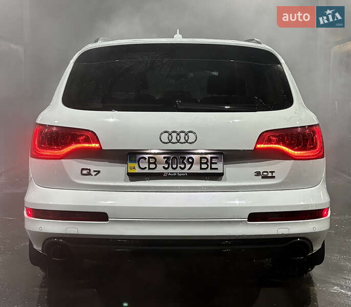 Внедорожник / Кроссовер Audi Q7 2014 в Чернигове