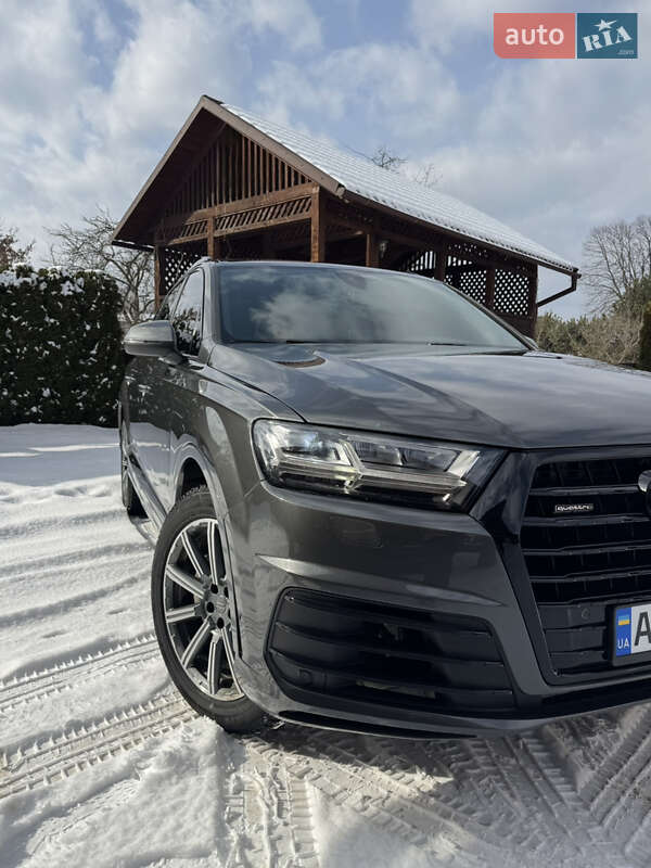 Позашляховик / Кросовер Audi Q7 2018 в Косові фото 21 Позашляховик / Кросовер Audi Q7 2018 в Косові