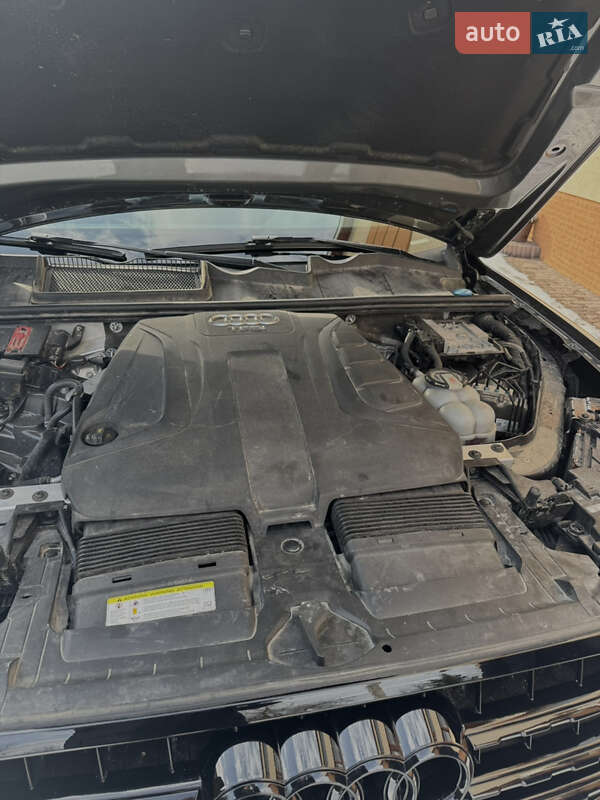 Позашляховик / Кросовер Audi Q7 2018 в Косові фото 52 Позашляховик / Кросовер Audi Q7 2018 в Косові