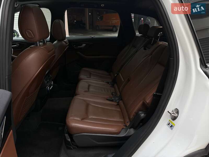 Внедорожник / Кроссовер Audi Q7 2016 в Киеве фото 14 Внедорожник / Кроссовер Audi Q7 2016 в Киеве