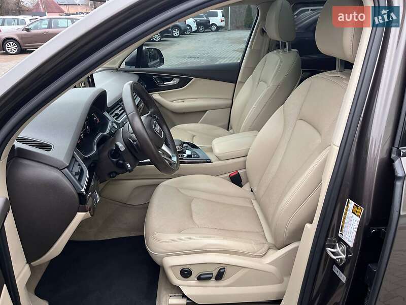 Позашляховик / Кросовер Audi Q7 2016 в Житомирі фото 15 Позашляховик / Кросовер Audi Q7 2016 в Житомирі