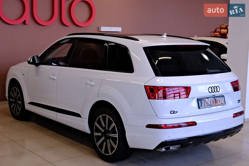 Внедорожник / Кроссовер Audi Q7 2015 в Одессе фото 15 Внедорожник / Кроссовер Audi Q7 2015 в Одессе