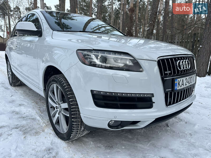 Позашляховик / Кросовер Audi Q7 2012 в Києві